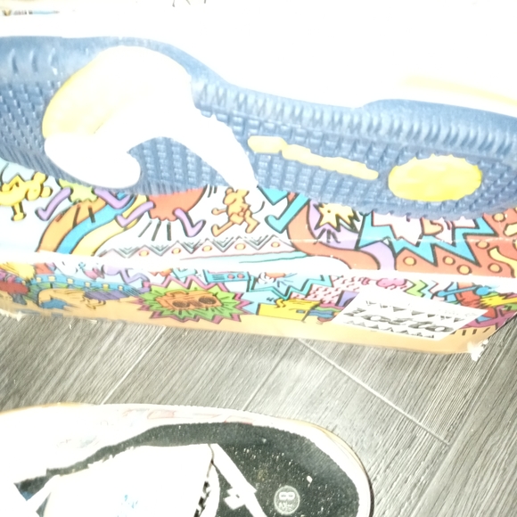 Lotto Shoes | Lotto Turnpike M's. Keith Haring City Map | Color: White | Size: 8 | Joseph_Lebron's Closet